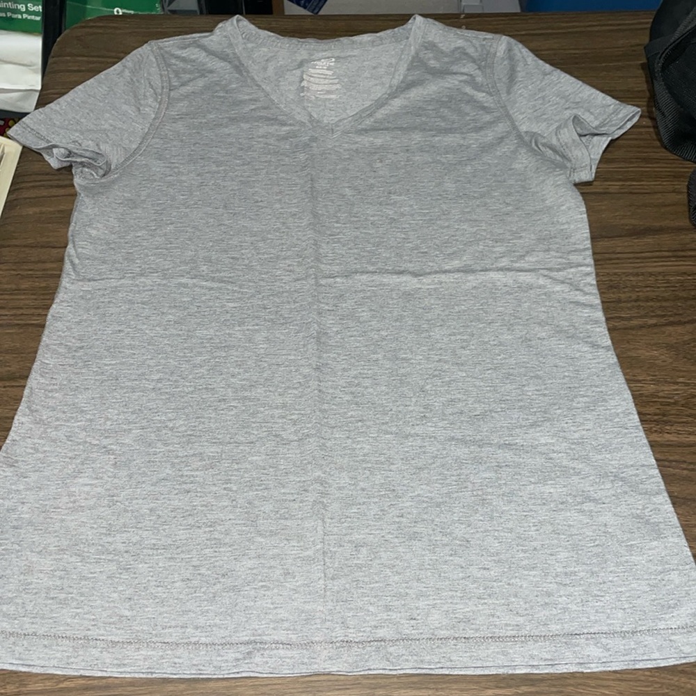 Women’s gym shirt